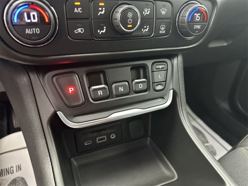 Used 2019 GMC Terrain SLT w/ Preferred Package image 20