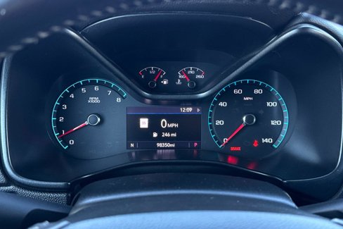 Used 2019 Chevrolet Colorado ZR2 w/ ZR2 Dusk Special Edition image 26
