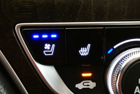 Used 2020 Honda Accord Touring image 35