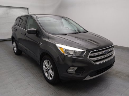 Used 2017 Ford Escape SE image 11