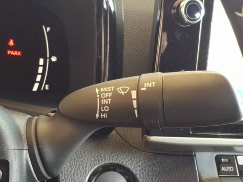 New 2025 Toyota Camry SE image 19