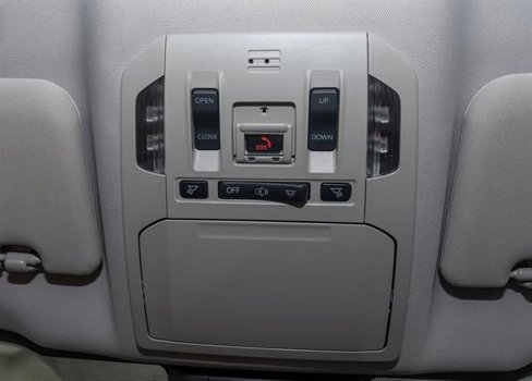 Used 2021 Toyota Highlander Limited image 15