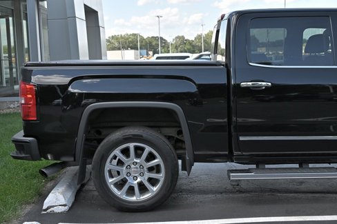 Used 2015 GMC Sierra 1500 Denali w/ Driver Alert Package image 9