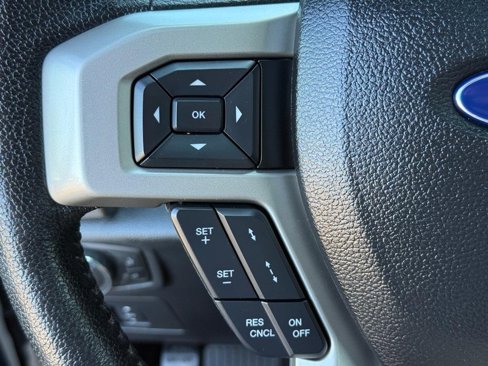 Used 2015 Ford F150 Lariat w/ Equipment Group 502A Luxury image 16
