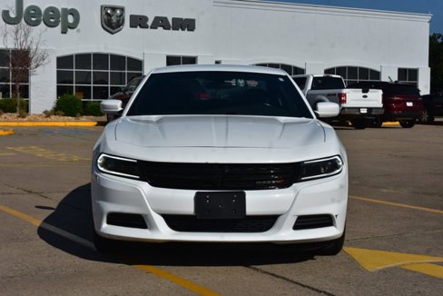 Used 2022 Dodge Charger SXT image 2