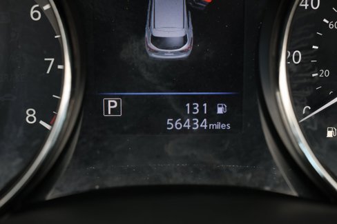 Used 2020 Nissan Rogue Sport SV w/ Technology Package image 4