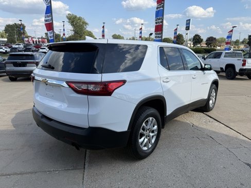 Used 2020 Chevrolet Traverse LS w/ LPO, Floor Liner Package image 5