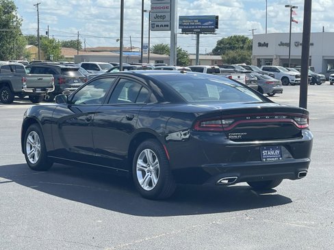 Used 2022 Dodge Charger SXT image 5