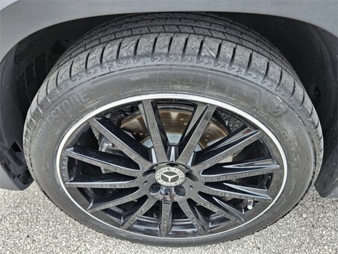 Used 2020 Mercedes-Benz GLB 250 image 3