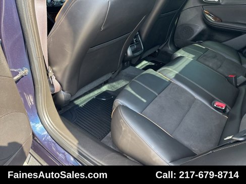 Used 2015 Chevrolet Impala LT w/ Convenience Package image 53
