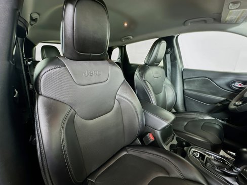 Used 2023 Jeep Cherokee Altitude Lux image 26