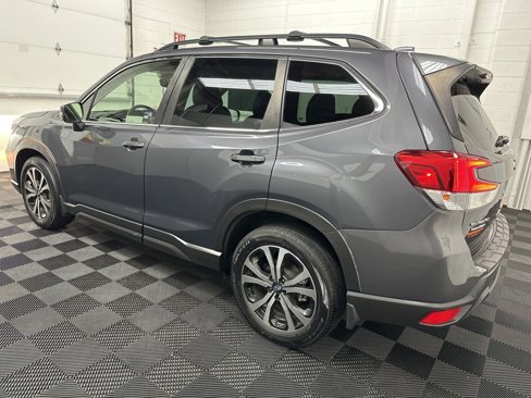 Used 2021 Subaru Forester Limited w/ Popular Package #3 image 7