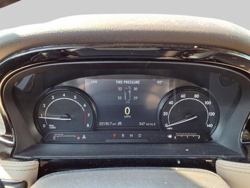 Used 2021 Lincoln Corsair AWD w/ Premium Package image 17