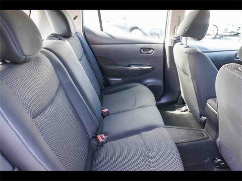 Used 2016 Nissan Leaf S w/ Charger Package image 18