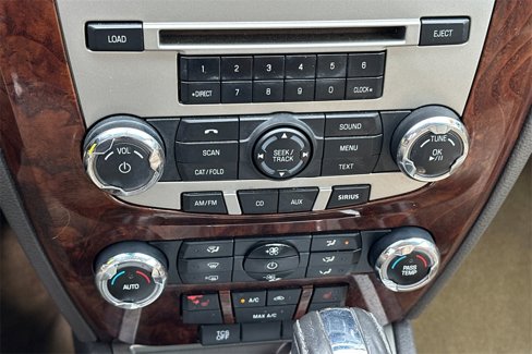 Used 2011 Ford Fusion SEL w/ 301A Rapid Spec Order Code image 19