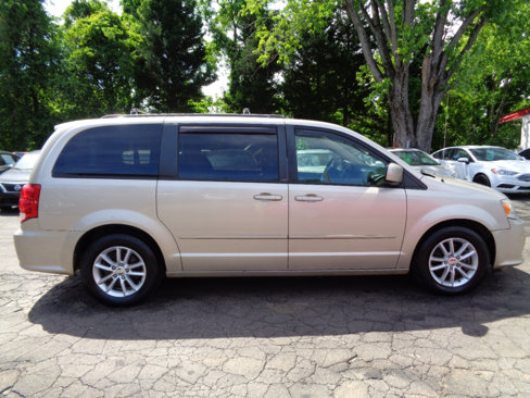 Used 2013 Dodge Grand Caravan SXT image 4