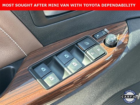 Used 2018 Toyota Sienna XLE Premium image 21
