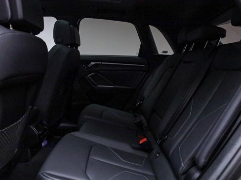 New 2025 Audi Q3 2.0T Premium image 21