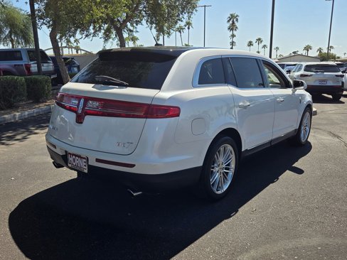Used 2018 Lincoln MKT AWD w/ Technology Package image 5