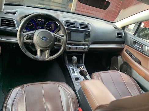 Used 2017 Subaru Outback 3.6R Touring image 27