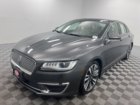 Used 2019 Lincoln MKZ Reserve image 2