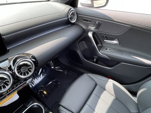 New 2025 Mercedes-Benz CLA 250 4MATIC image 25