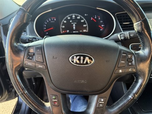 Used 2015 Kia Cadenza Premium w/ Technology Package image 26
