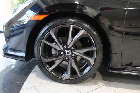 Certified 2018 Honda Civic Sport Touring image 43