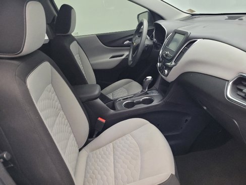 Used 2018 Chevrolet Equinox LS image 21