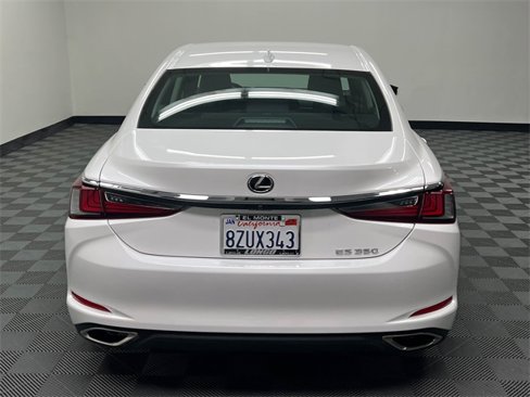 Certified 2022 Lexus ES 350 image 6