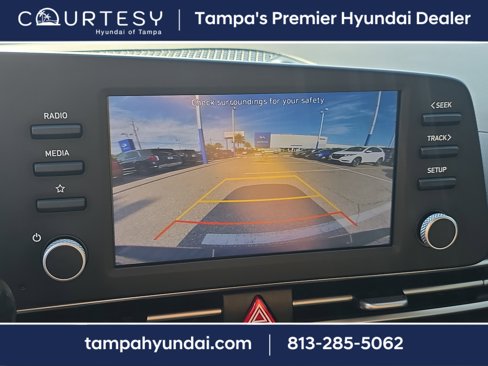 Used 2023 Hyundai Elantra SEL image 24