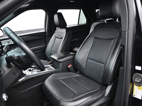 Used 2020 Ford Explorer Limited image 24