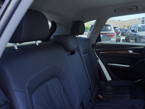 Used 2021 Audi Q5 e Premium image 25