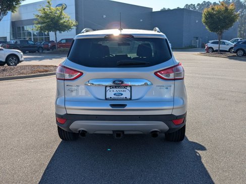 Used 2016 Ford Escape Titanium w/ Equipment Group 301A image 9