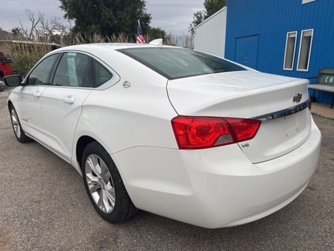 Used 2015 Chevrolet Impala LT image 8