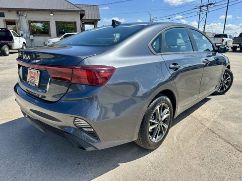 Used 2024 Kia Forte LXS image 5