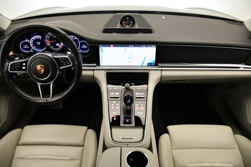 Certified 2018 Porsche Panamera 4S image 22