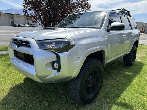 Used 2021 Toyota 4Runner SR5 Premium w/ Moonroof Package image 12