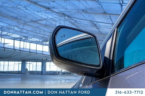 Used 2022 Ford Edge SEL w/ Convenience Package image 24