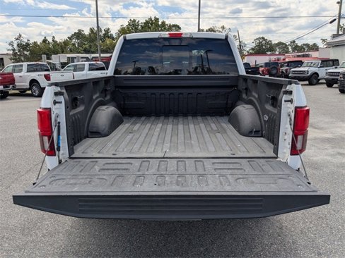 Used 2020 Ford F150 Lariat image 13
