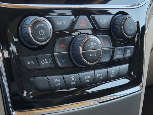 Used 2020 Jeep Grand Cherokee Limited image 26