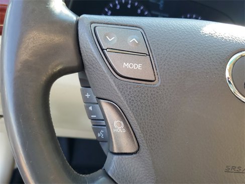 Used 2010 Lexus LS 460 image 30