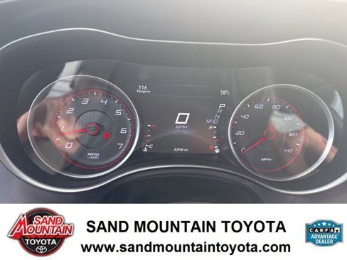 Used 2020 Dodge Charger SXT w/ Leather Interior Group image 15
