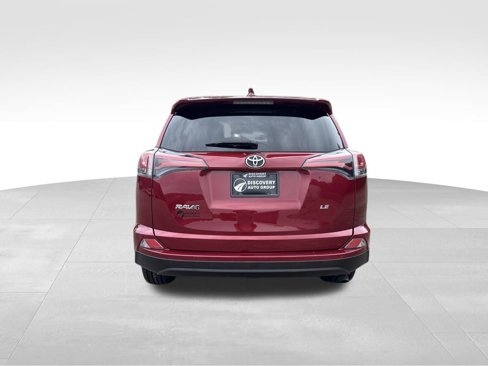 Used 2018 Toyota RAV4 LE w/ All Weather Liner Package image 5