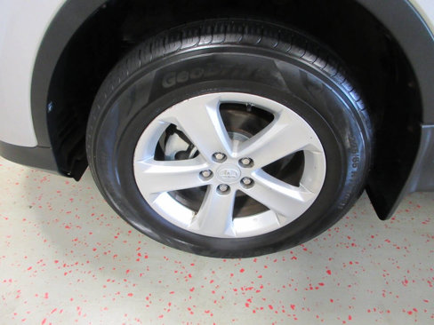 Used 2014 Toyota RAV4 XLE image 26
