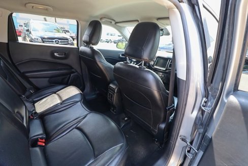 Used 2020 Jeep Compass Limited image 42