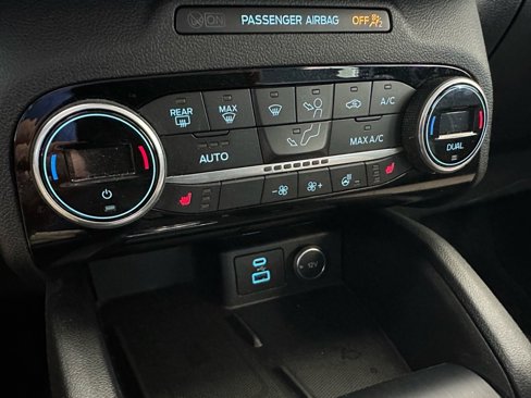 Certified 2021 Ford Escape Titanium w/ Titanium Elite Package image 49