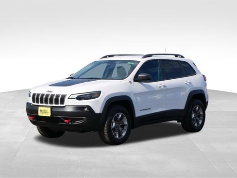 Certified 2019 Jeep Cherokee Trailhawk w/ Cold Weather Group image 3