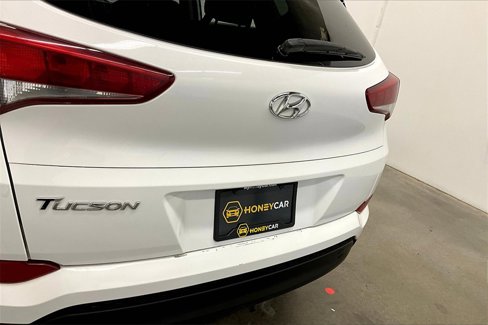Used 2016 Hyundai Tucson SE w/ Option Group 02 image 24