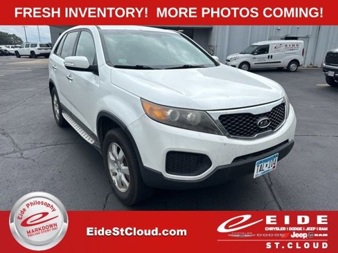 Used 2012 Kia Sorento LX image 1